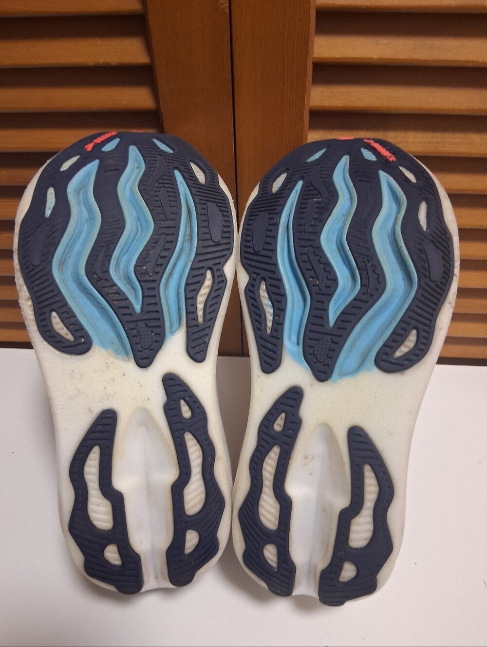 Brooks Glycerin Max Women’s Running Shoe * Size: 8.5 (Medium) - Picture 8 of 8